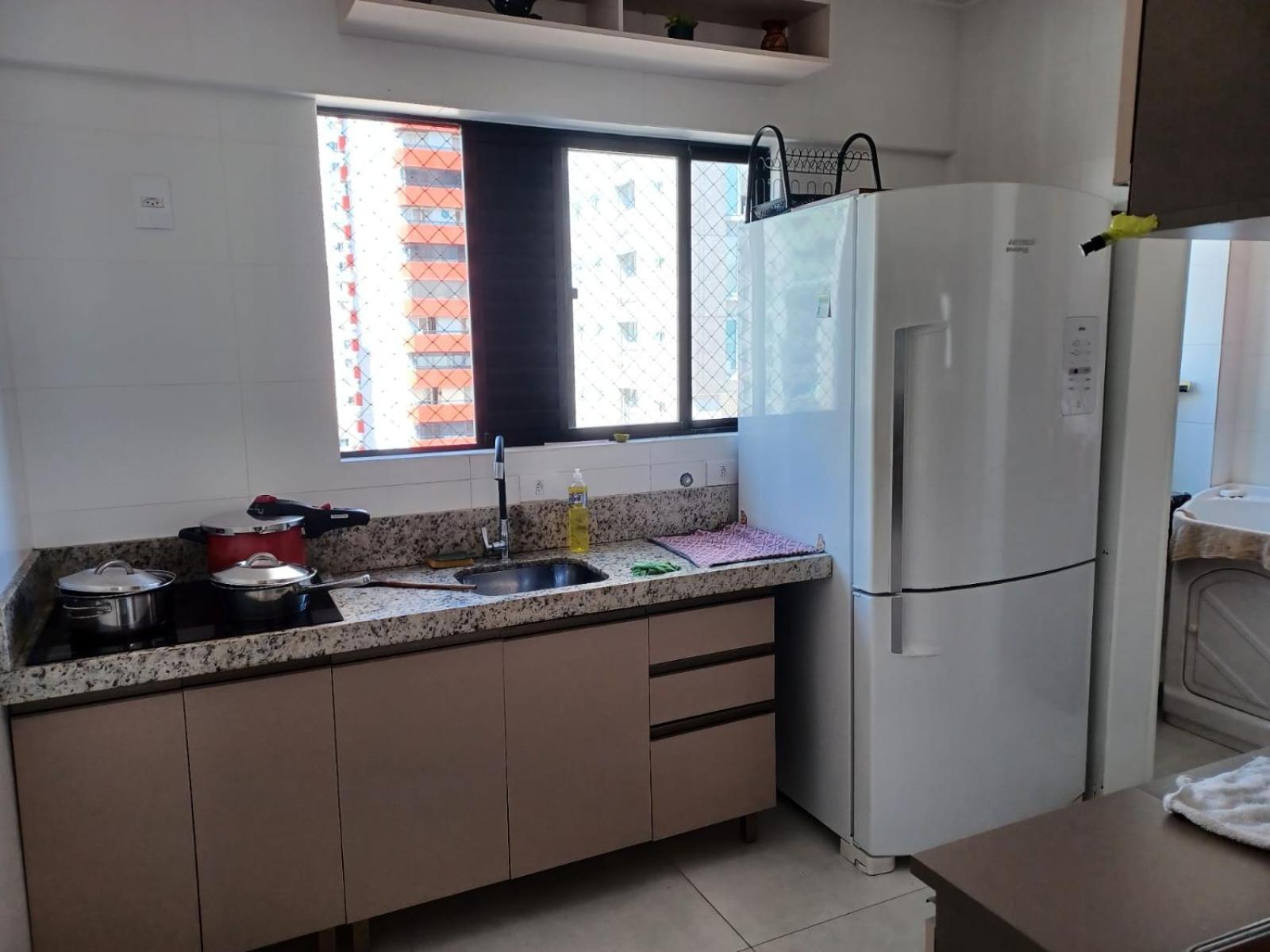 Apto A Uma Quadra Da Praia Central Balneário Camboriú Exterior foto